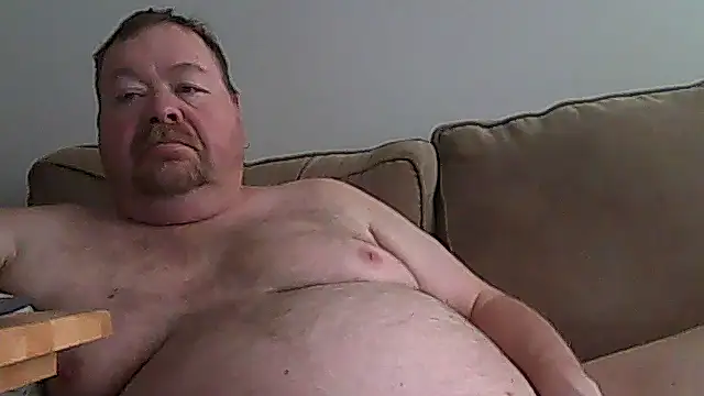 Snapshot of hitman_35 chatting on June 2026 07:18:01 PM hitman 35 online show from June 2026 07:18:01 PM