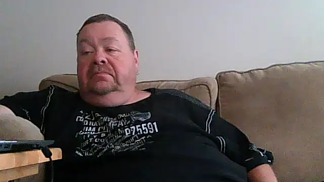 Snapshot of hitman_35 chatting on July 2026 08:12:02 PM hitman 35 online show from July 2026 08:12:02 PM