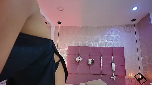 Lilith Vera online show from November 2025 12:41:02 PM