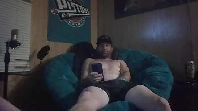 Edward LongCock online show from November 2025 05:19:02 AM