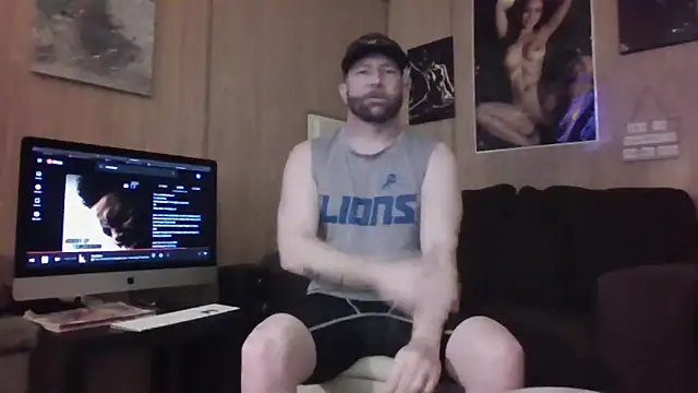 Edward LongCock online show from April 2026 11:04:01 PM