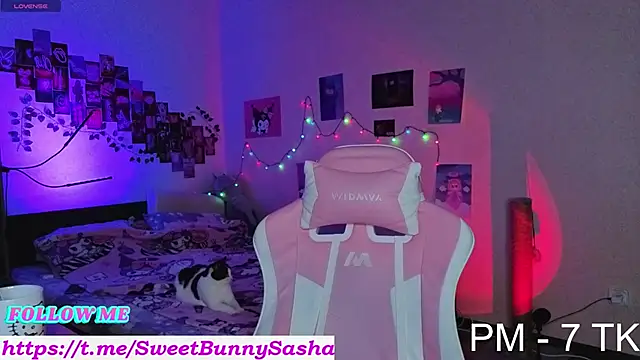 Bunny  of love online show from January 2026 06:43:02 PM