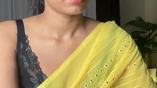 Snapshot of sexy_m23 chatting on October 2025 05:36:01 PM sexy m23 online show from October 2025 05:36:01 PM