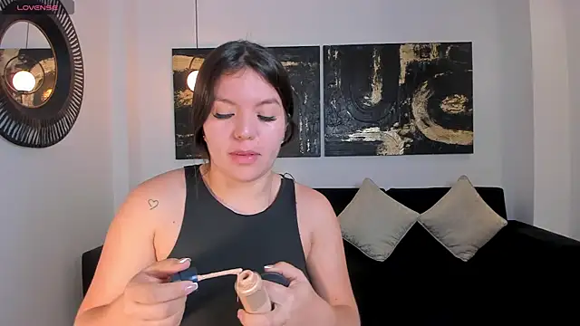 Snapshot of ValeriaRoldanX chatting on July 2026 11:27:02 AM ValeriaRoldanX online show from July 2026 11:27:02 AM
