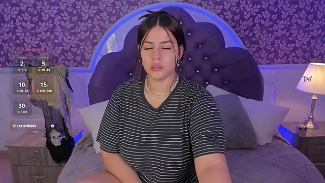 Miamontoya online show from October 2025 01:55:02 PM