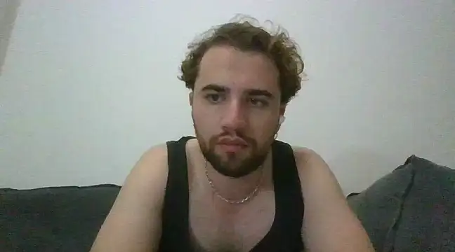 Snapshot of TomAlex chatting on December 2024 02:21:02 AM TomAlex online show from December 2024 02:21:02 AM