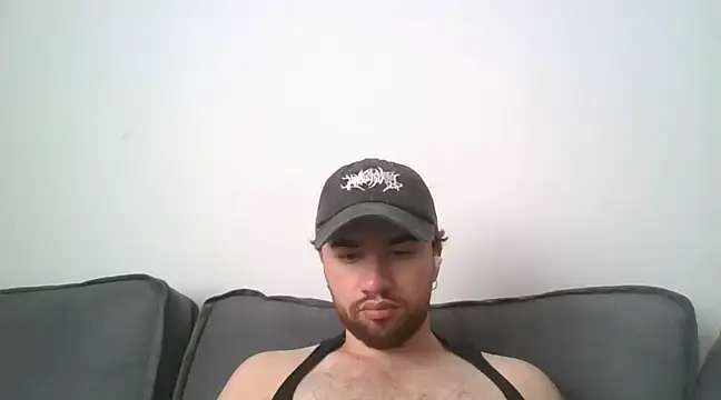 Snapshot of TomAlex chatting on February 2025 01:52:01 PM TomAlex online show from February 2025 01:52:01 PM