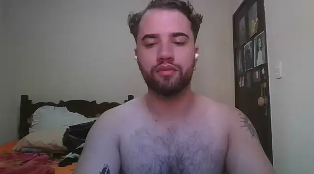 Snapshot of TomAlex chatting on March 2025 12:09:02 PM TomAlex online show from March 2025 12:09:02 PM