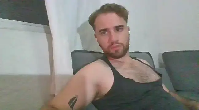 Snapshot of TomAlex chatting on March 2025 02:32:01 AM TomAlex online show from March 2025 02:32:01 AM