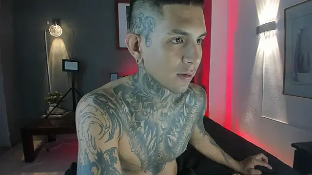 Travistanner 28 online show from January 2026 08:45:02 PM