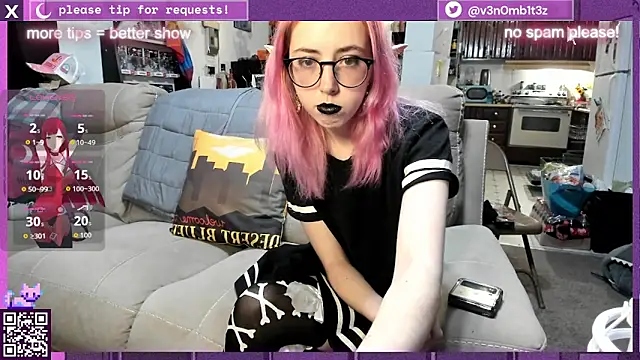 v3n0mb1t3z online show from November 2025 12:44:01 AM