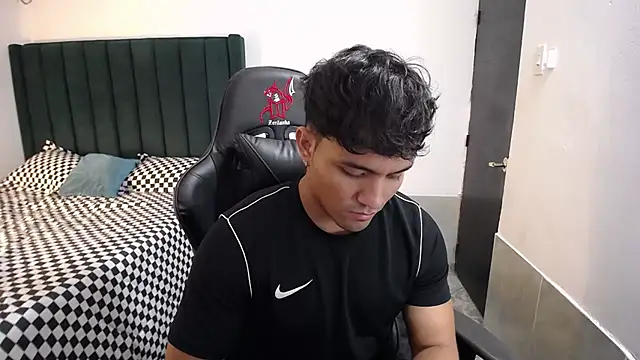 man dur07 online show from October 2025 07:54:02 PM