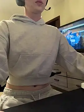 YourFavTwinkie online show from March 2026 03:56:01 AM