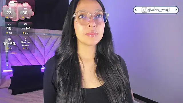 Valery wang online show from November 2025 11:54:01 AM