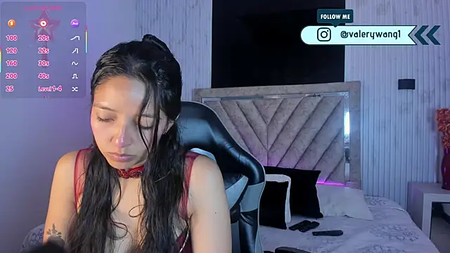 Valery wang online show from January 2026 12:00:01 PM