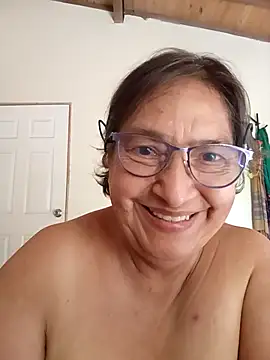 florecita69 online show from October 2025 02:17:02 PM