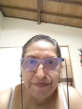 florecita69 online show from November 2025 02:17:01 PM