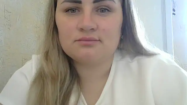 Snapshot of Honeydew-Waves chatting on June 2026 06:32:02 AM Honeydew-Waves online show from June 2026 06:32:02 AM