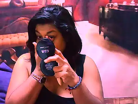 Snapshot of indianCherryPie chatting on April 2026 05:23:01 AM indianCherryPie online show from April 2026 05:23:01 AM