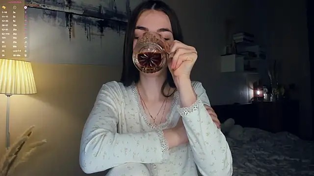 Snapshot of MaryJacksoon chatting on February 2026 07:51:01 AM MaryJacksoon online show from February 2026 07:51:01 AM