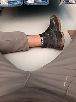 1995eduardo online show from November 2025 03:45:01 PM