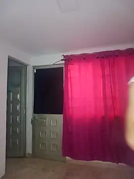 giuliana andrade online show from February 2025 12:54:01 PM