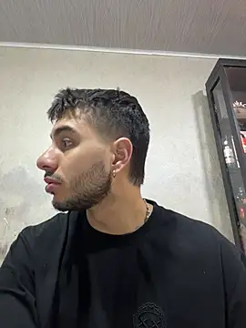 Amadeo Wild online show from March 2026 01:14:02 PM