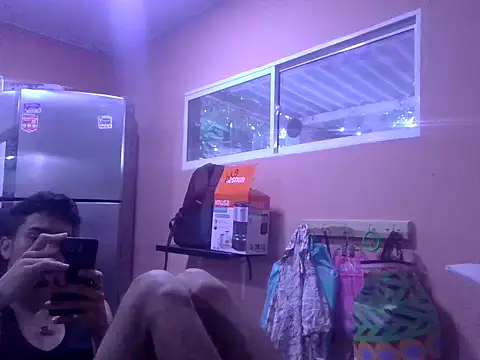 jeremy scott online show from September 2025 03:50:02 PM