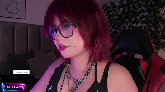 Kitty Gang online show from September 2025 02:37:02 AM