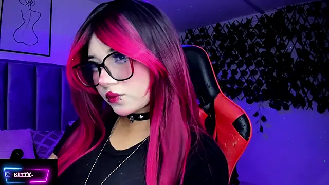 Kitty Gang online show from February 2026 02:05:01 AM