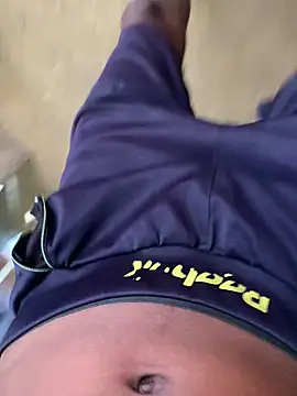 Snapshot of ShroveRising chatting on December 2024 08:11:01 AM ShroveRising online show from December 2024 08:11:01 AM