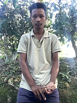 Snapshot of ShroveRising chatting on November 2025 08:58:02 AM ShroveRising online show from November 2025 08:58:02 AM