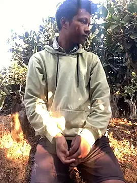 Snapshot of ShroveRising chatting on January 2026 09:45:02 AM ShroveRising online show from January 2026 09:45:02 AM