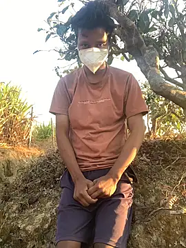 Snapshot of ShroveRising chatting on January 2026 10:20:01 AM ShroveRising online show from January 2026 10:20:01 AM