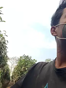 Snapshot of ShroveRising chatting on February 2026 09:41:02 AM ShroveRising online show from February 2026 09:41:02 AM