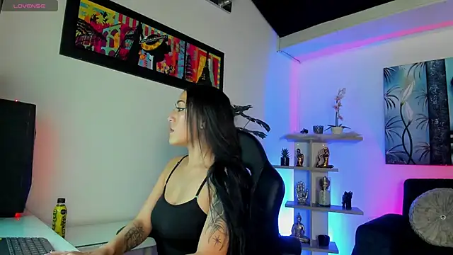 Snapshot of BaphyBaby chatting on September 2025 07:04:02 PM BaphyBaby online show from September 2025 07:04:02 PM