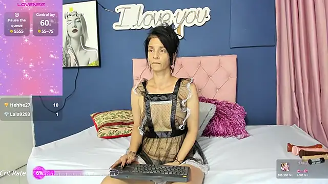 Snapshot of Cindy_milf chatting on December 2024 04:12:01 AM Cindy milf online show from December 2024 04:12:01 AM