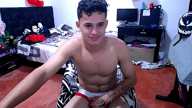 Snapshot of freddy_romas chatting on May 2026 12:51:02 AM freddy romas online show from May 2026 12:51:02 AM