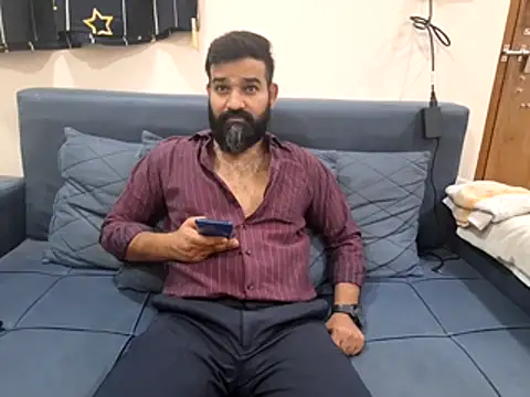 Fun Guuy online show from November 2025 12:00:02 PM