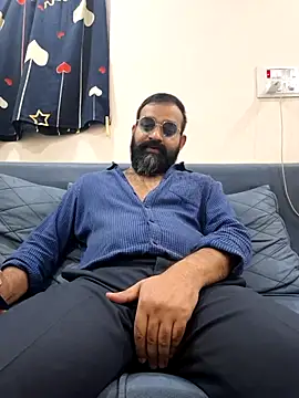 Fun Guuy online show from January 2026 06:45:01 PM