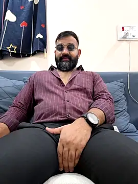 Snapshot of Fun_Guuy chatting on March 2026 03:11:01 AM Fun Guuy online show from March 2026 03:11:01 AM