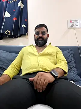 Snapshot of Fun_Guuy chatting on March 2026 03:34:01 AM Fun Guuy online show from March 2026 03:34:01 AM