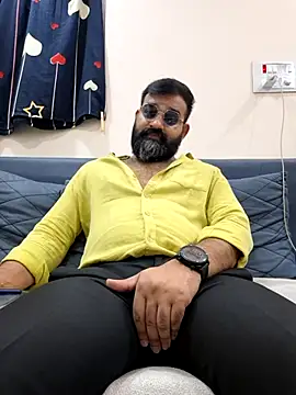 Snapshot of Fun_Guuy chatting on March 2026 03:01:02 AM Fun Guuy online show from March 2026 03:01:02 AM