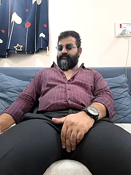 Snapshot of Fun_Guuy chatting on April 2026 04:48:02 AM Fun Guuy online show from April 2026 04:48:02 AM