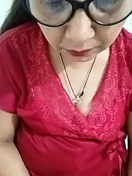 Snapshot of Saroj-Shah chatting on May 2026 07:32:01 PM Saroj-Shah online show from May 2026 07:32:01 PM