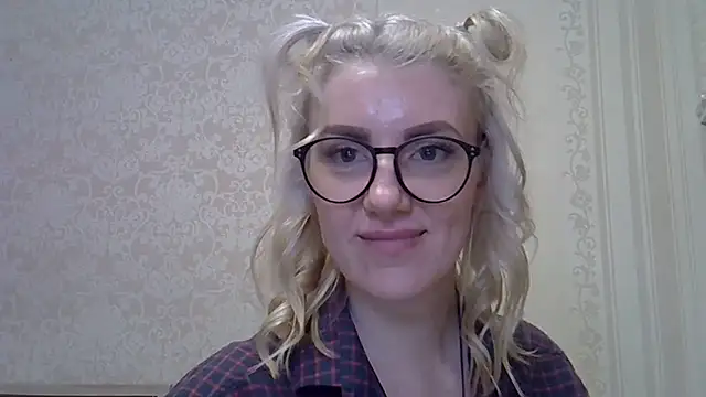 Snapshot of Pabonya91 chatting on February 2025 08:13:01 PM Pabonya91 online show from February 2025 08:13:01 PM