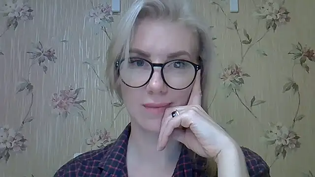 Snapshot of Pabonya91 chatting on February 2025 10:54:01 PM Pabonya91 online show from February 2025 10:54:01 PM