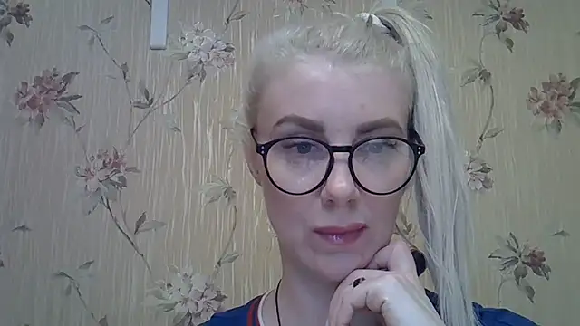 Snapshot of Pabonya91 chatting on February 2025 08:22:01 PM Pabonya91 online show from February 2025 08:22:01 PM