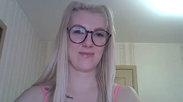 Snapshot of Pabonya91 chatting on February 2025 03:43:02 PM Pabonya91 online show from February 2025 03:43:02 PM