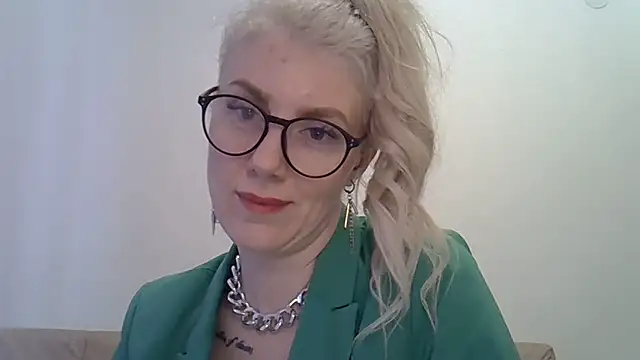 Snapshot of Pabonya91 chatting on March 2025 02:32:02 PM Pabonya91 online show from March 2025 02:32:02 PM